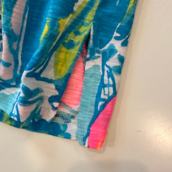 NWOT Lilly Pulitzer short sleeve top - Picture 5 of 5